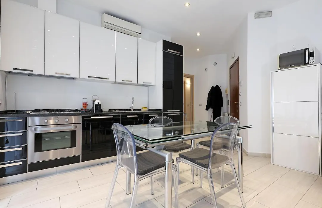 Piramide - Charme Apartment-1
